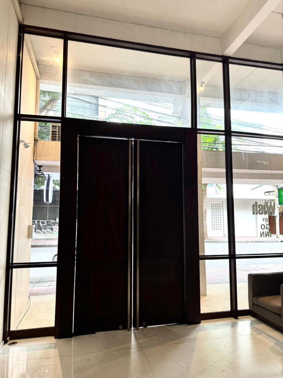 Wish Inn Silom - วิช อินน์ สีลม X Bangkok Eksteriør billede