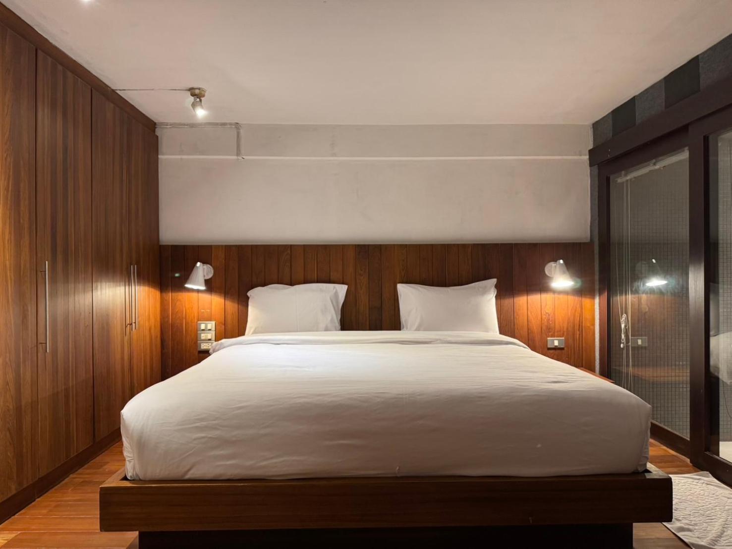 Wish Inn Silom - วิช อินน์ สีลม X Bangkok Eksteriør billede