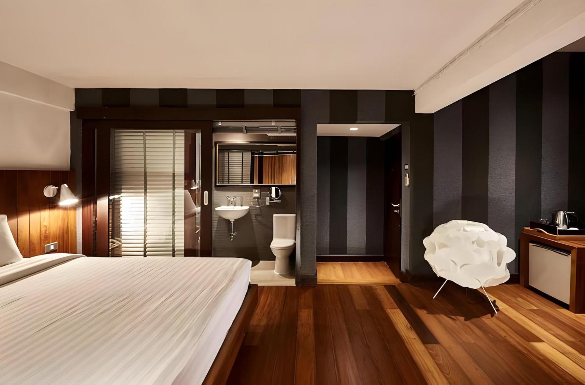 Wish Inn Silom - วิช อินน์ สีลม X Bangkok Eksteriør billede